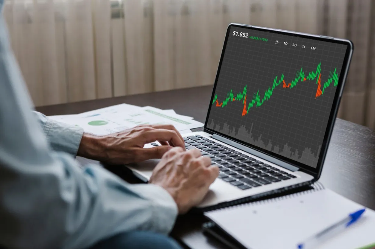 วิธีจัดพอร์ตลงทุนเดือนกรกฎาคม เปิดกลยุทธ์สร้างความมั่งคั่งในทุกสไตล์ความเสี่ยง