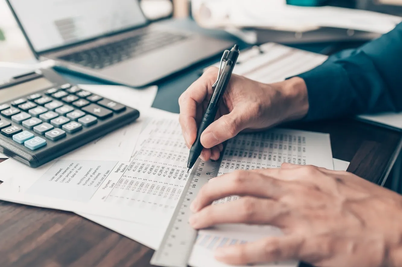 เศรษฐกิจไทยบนปากเหว? ส่องทางรอด-โอกาสท่ามกลางสมรภูมิภาษีทรัมป์ 36%