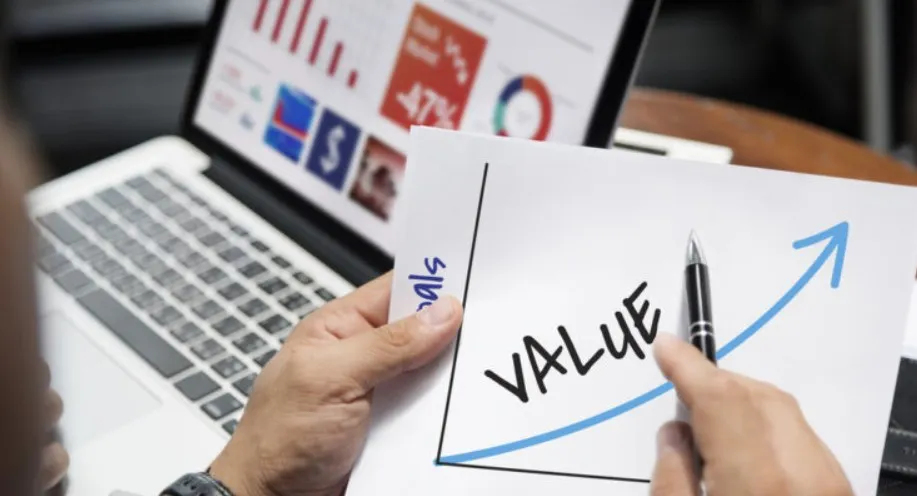 ส่อง 33 หุ้นนอก ของดีน่าเก็บ ไตรมาส 3 ปี 2568 แบบคัดมาแล้วต่ำกว่ามูลค่าจริง