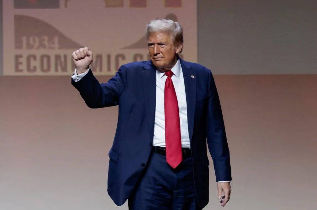 วิเคราะห์อนาคตเศรษฐกิจไทย 2568 ทางรอด GDP หลังมรสุมการเมือง-ภาษีทรัมป์