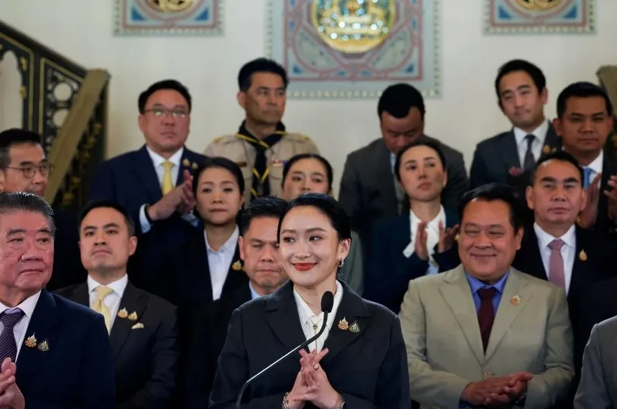 วิเคราะห์หุ้นไทยหลัง แพทองธาร พ้นนายกฯ พร้อมส่อง 2 ฉากทัศน์ใหม่และทิศทางลงทุน